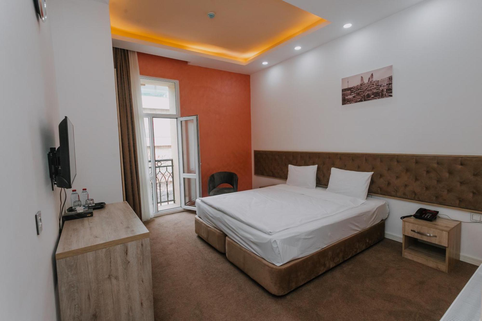 Madina-Zamzam Halal Hotels Group Баку Екстериор снимка
