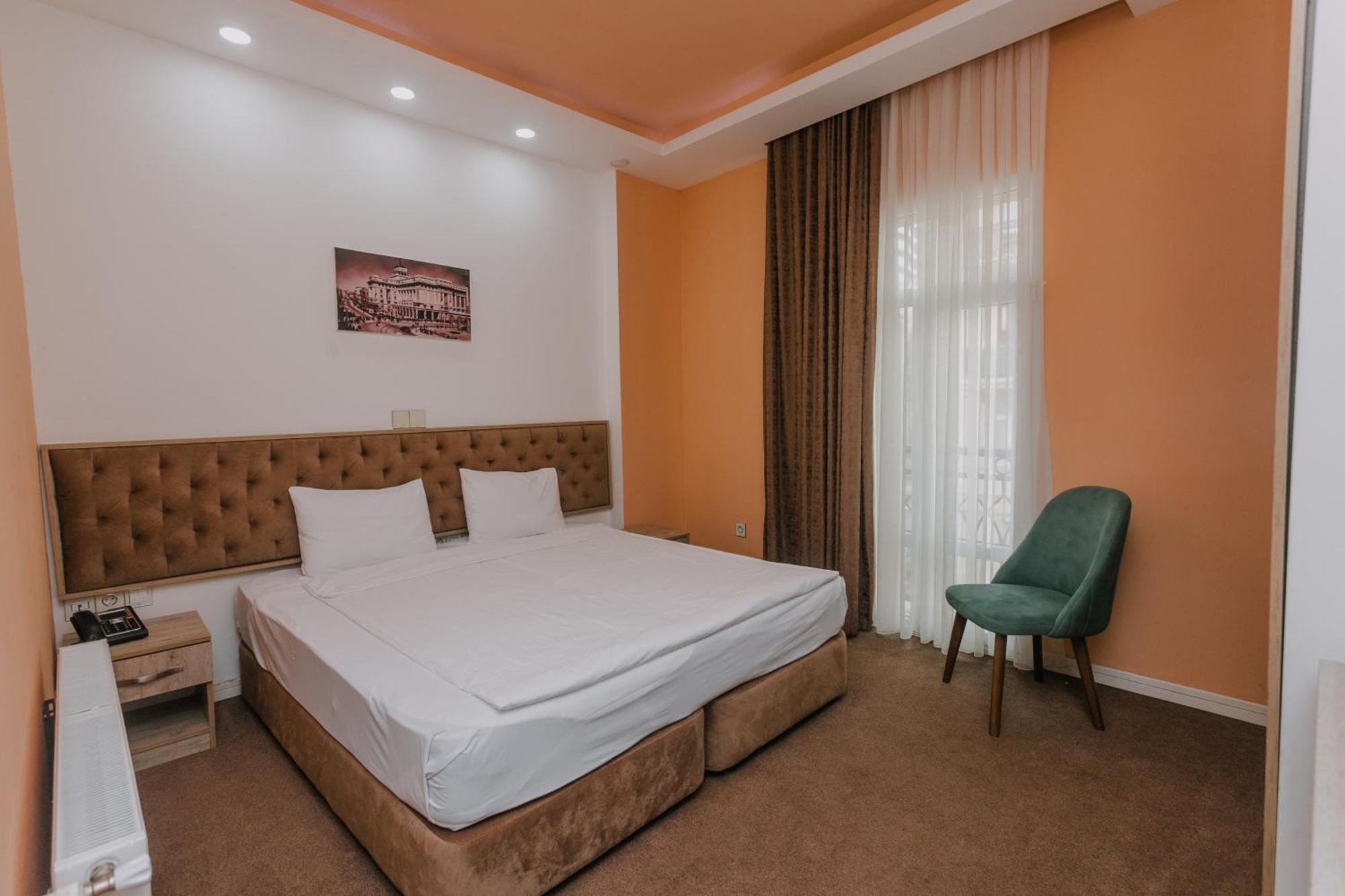 Madina-Zamzam Halal Hotels Group Баку Екстериор снимка