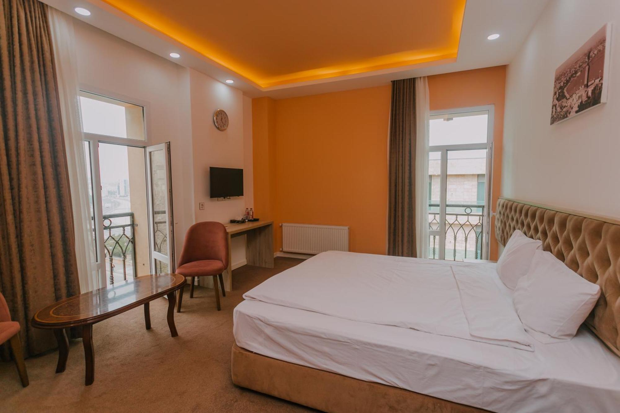 Madina-Zamzam Halal Hotels Group Баку Екстериор снимка